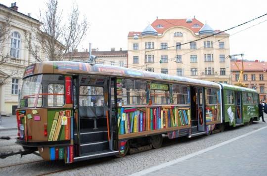 Tram-Library-in-Brno-540x356