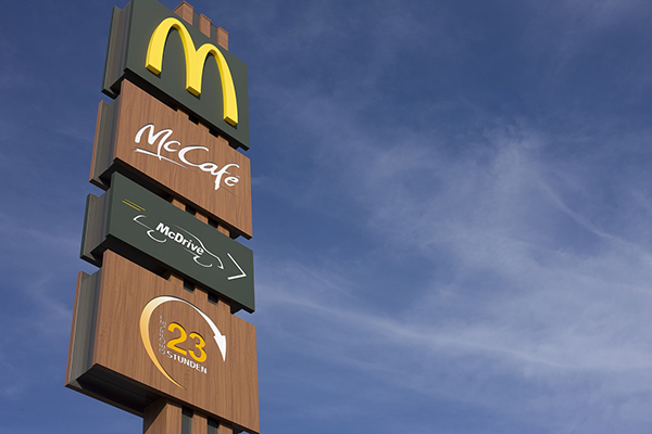 McDonald’s первым покорил вселенную с идеей безопасности, узнаваемости и контроля.