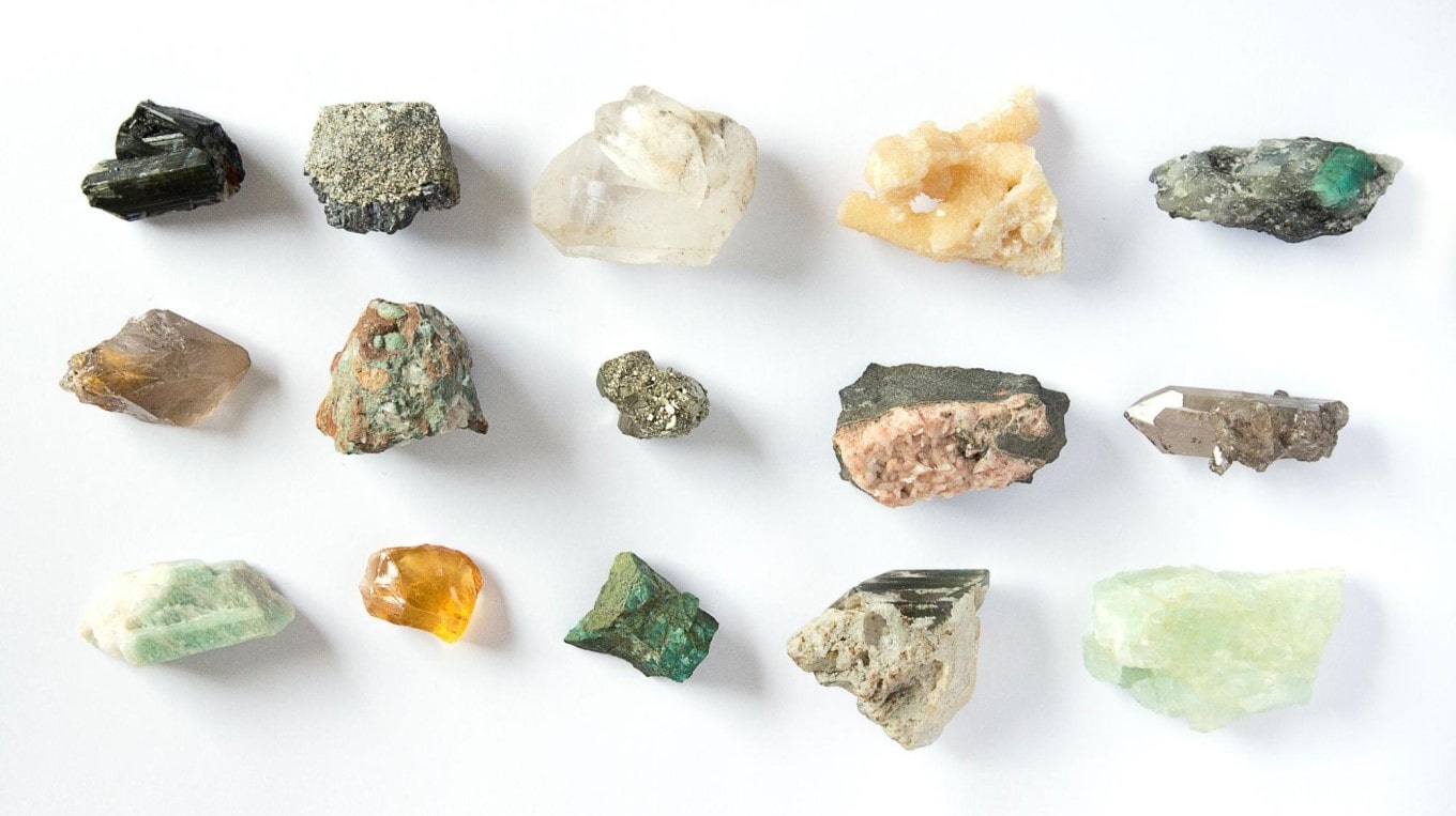 Горные породы, минералы и окаменелости. Учимся различать камни и узнаватьих в природе - Папамамам — МИФ